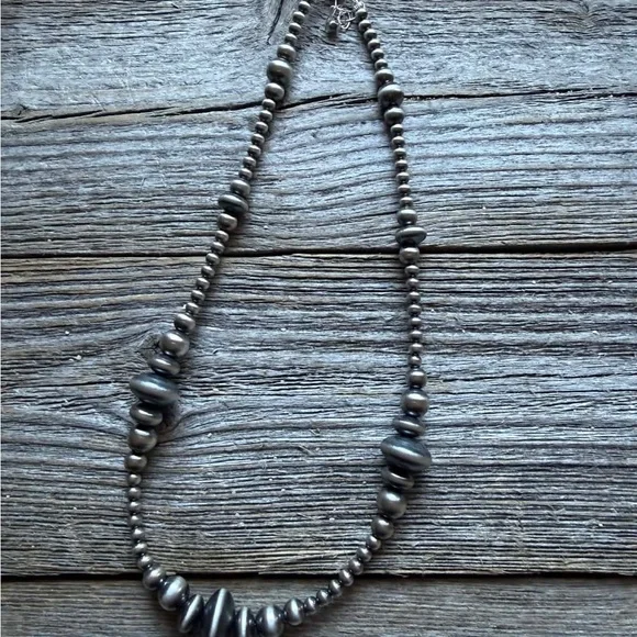 Sterling silver multi graduated bead necklace 16 inch